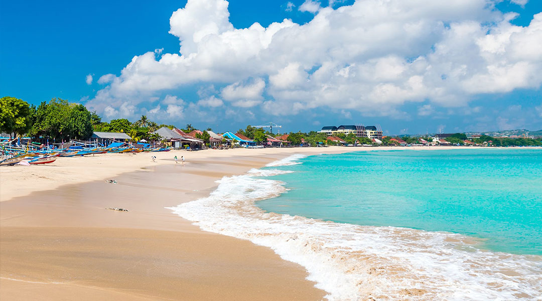 Pantai.jpg